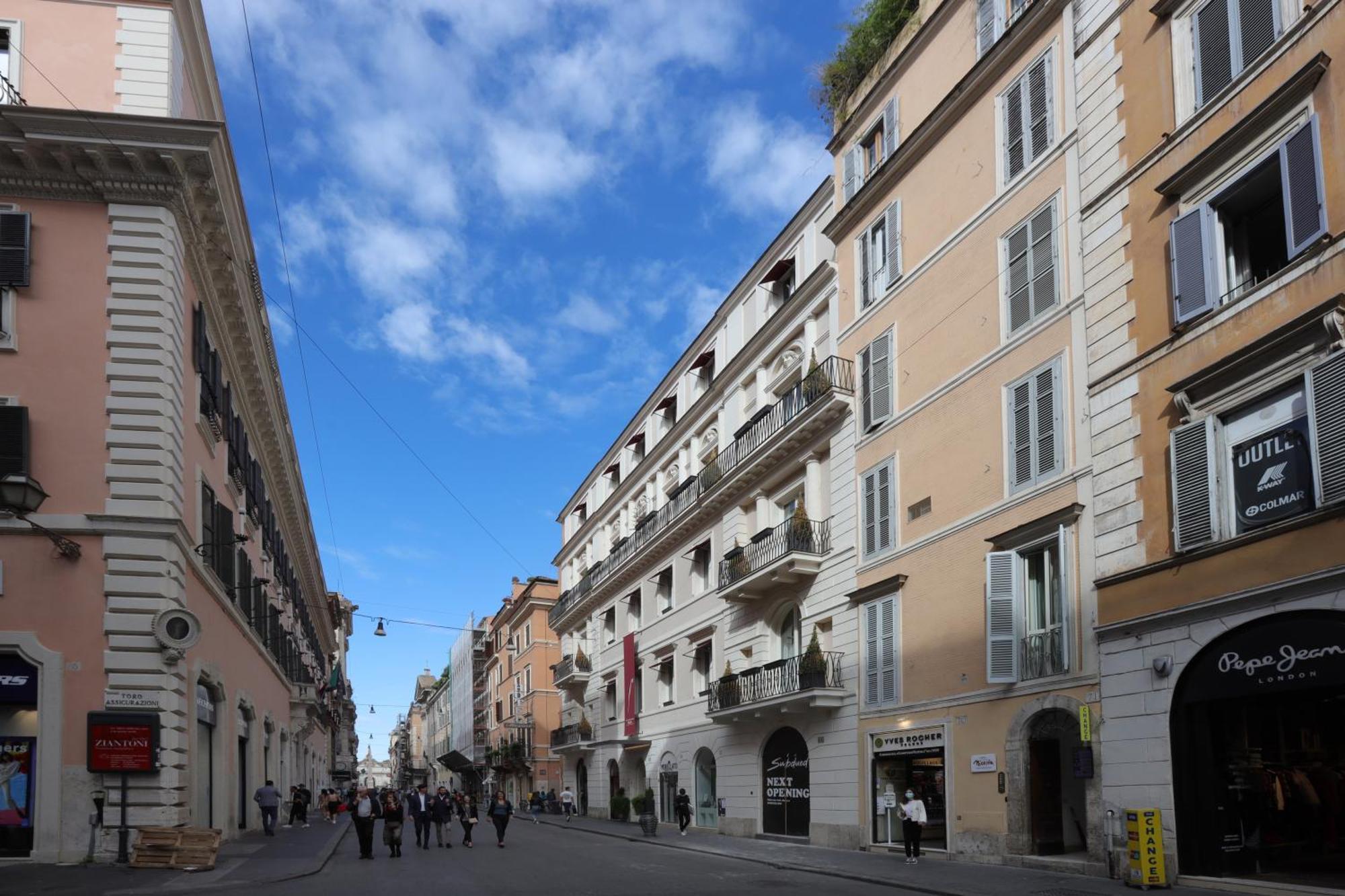 Nsm 71Viadelcorso Appartamento Con Terrazzo Rome Bagian luar foto